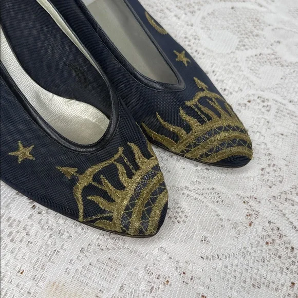 Valmy Moda VINTAGE Italy blue mesh embroidered celestial motif sz 8.5 - Picture 4 of 8